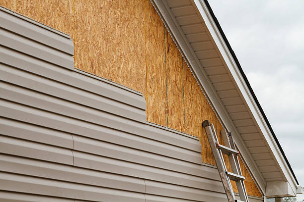 24/7 Emergency Storm Damage Siding Repair experts in Acworth, GA